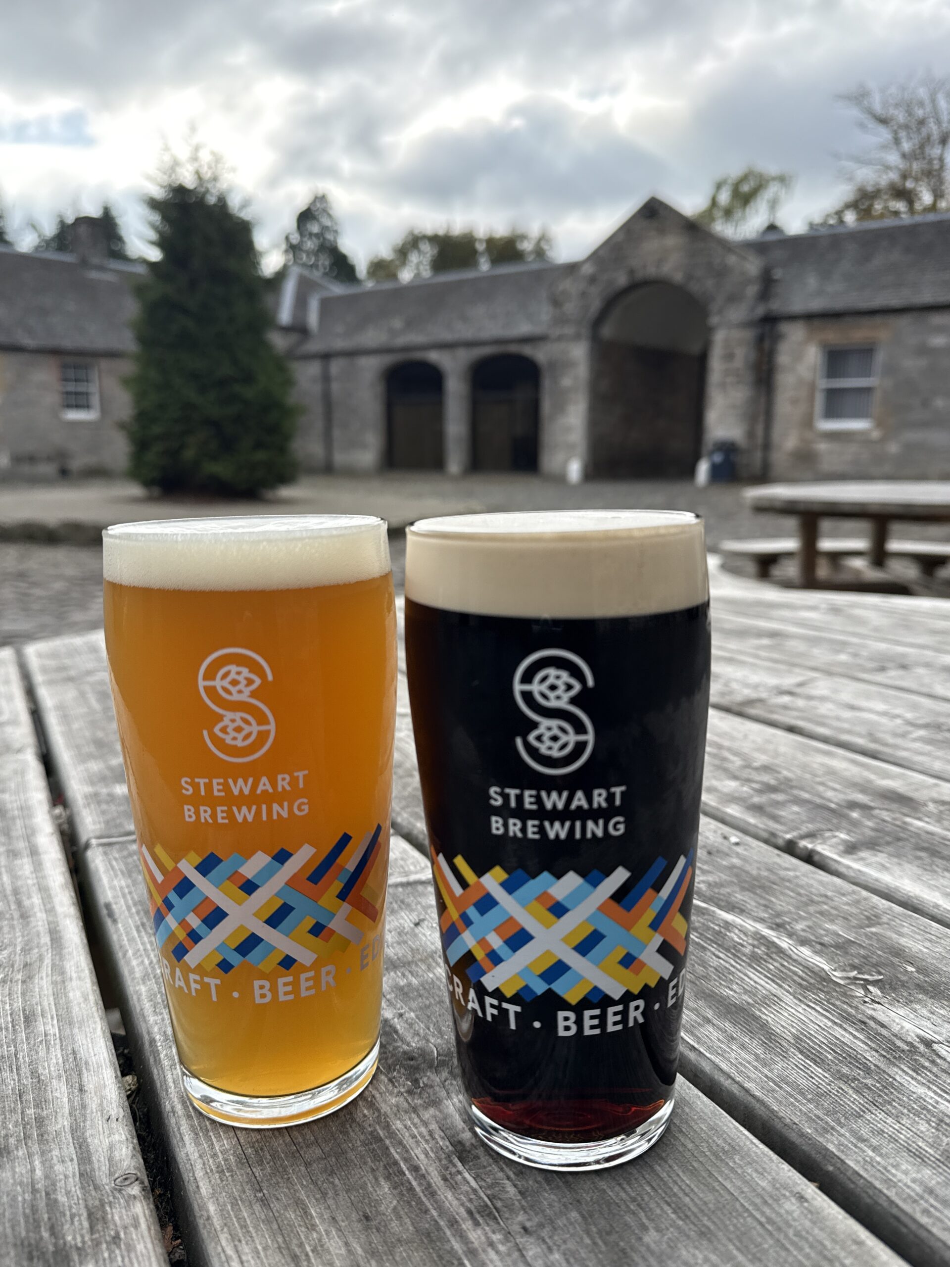 Stable Bar Family Pub, Bar & Restaurant, Mortonhall, Edinburgh